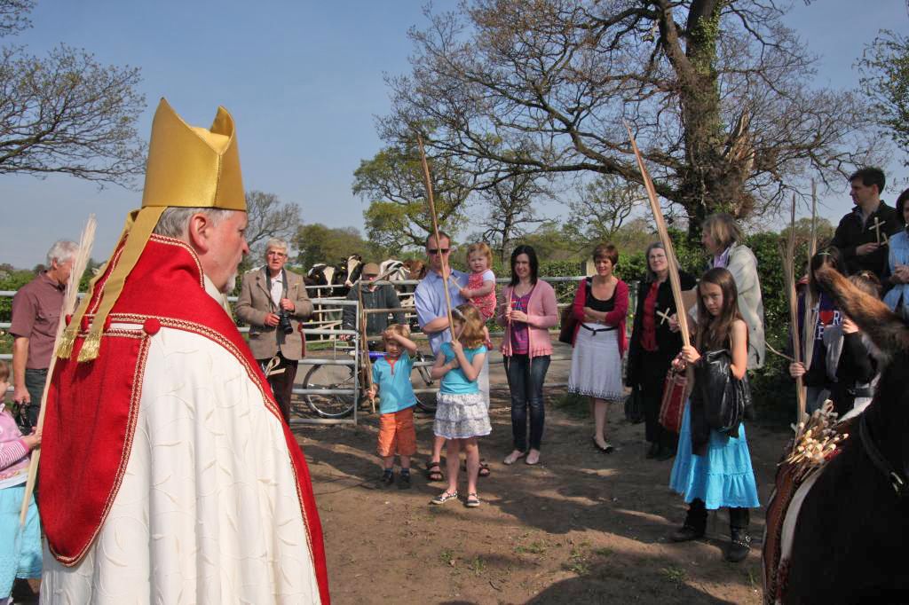 Bishop Birkenhead greets the walkers  Bishop Birkenhead greets the walkers