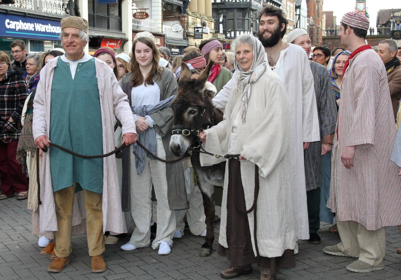 Chester Passion - Eastgate procession