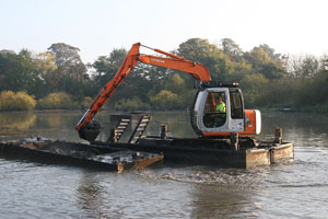 Dredging Christleton Pit