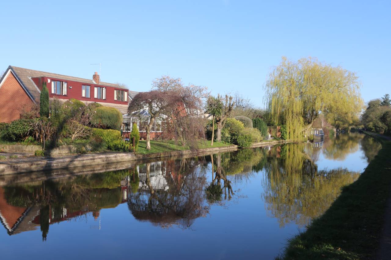  St. James' Churchyard, Christleton 