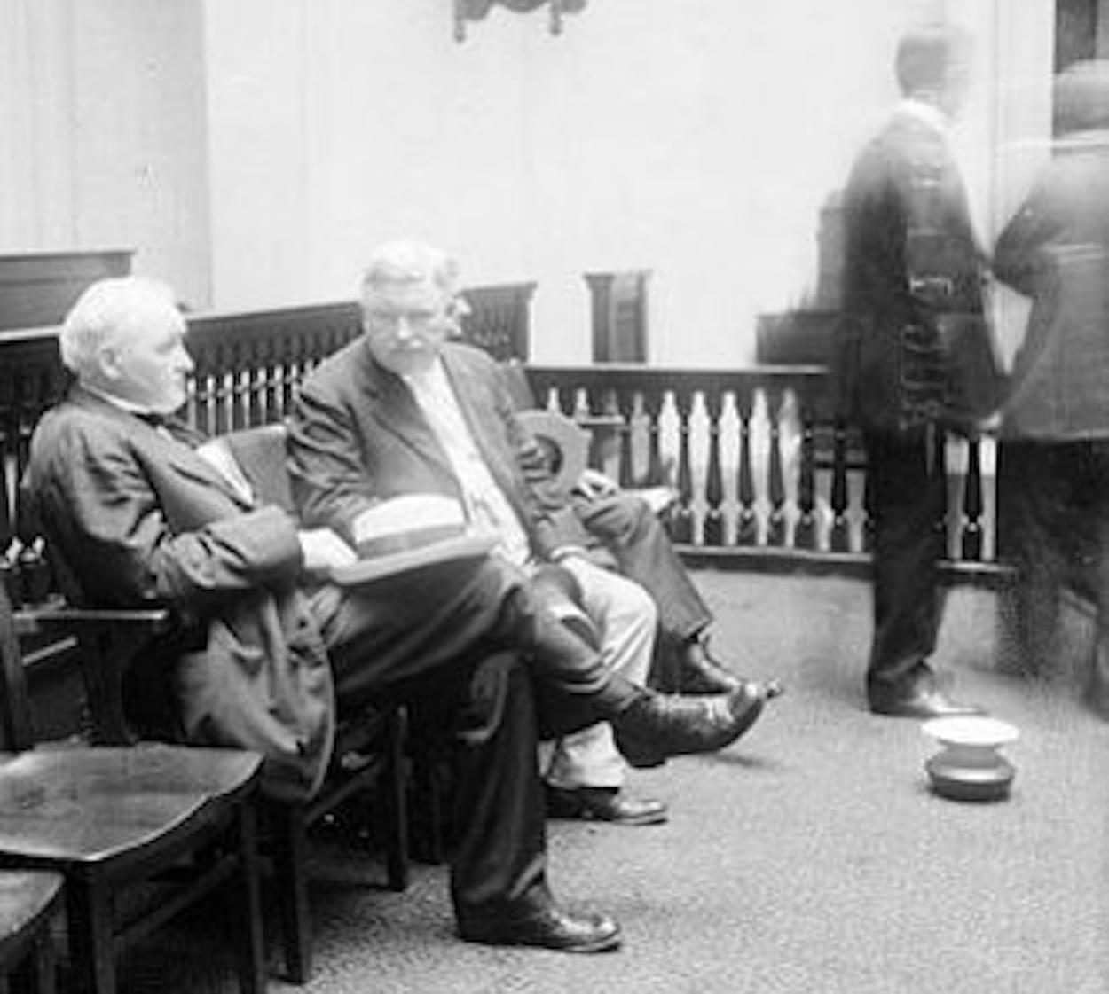Conveniently placed spittoon in the  Chicago courthouse around 1910.