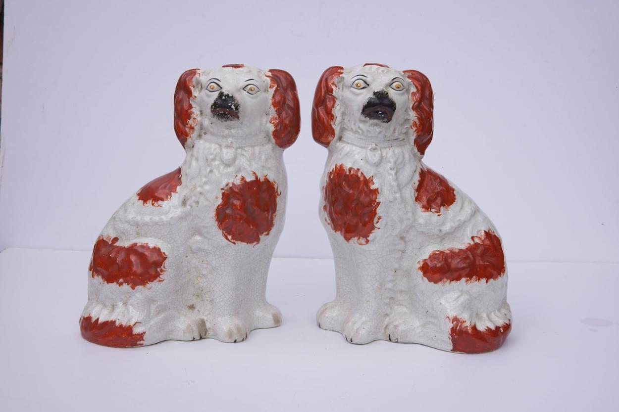 Nineteenth century Mantlepiece Spaniels  Nineteenth century Mantlepiece Spaniels
