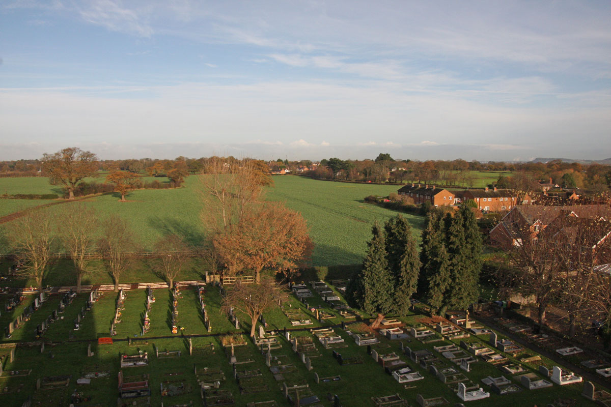 Looking towards Littleton from  St.James' Christleton  Looking towards Littleton from  St.James' Christleton