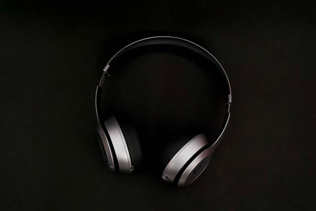Headphone