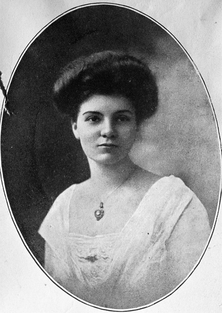 Miss Olve Garnett