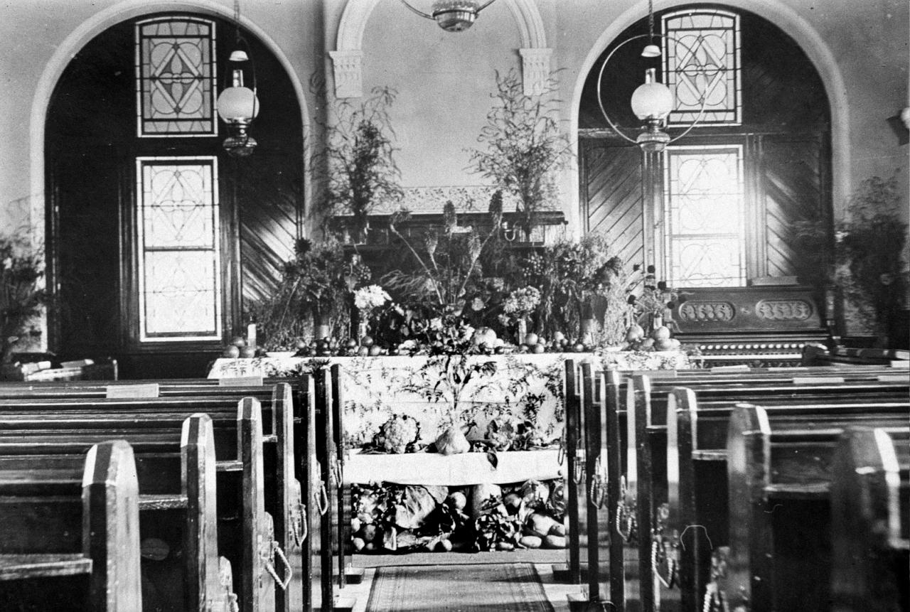 Christleton Chapel Harvest in 1907