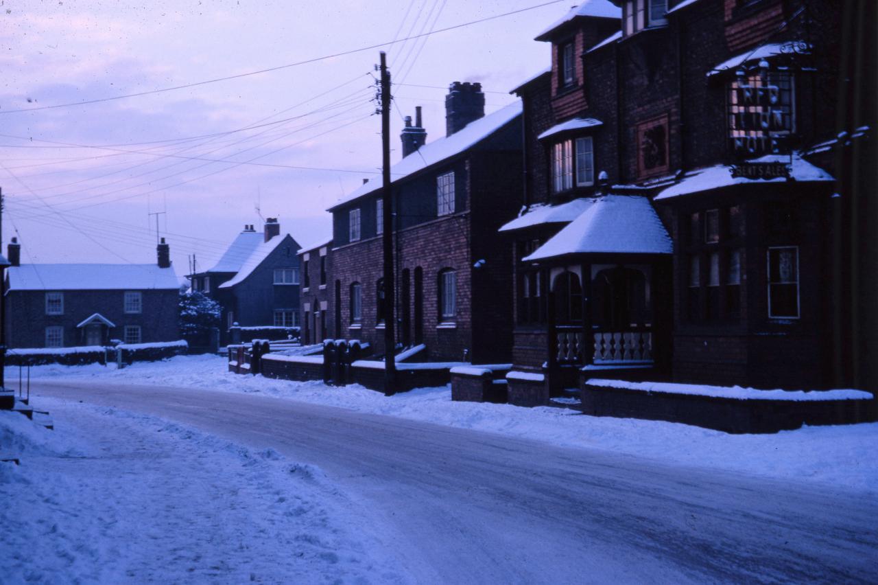 The Red Lin, Chriostletin in 1963