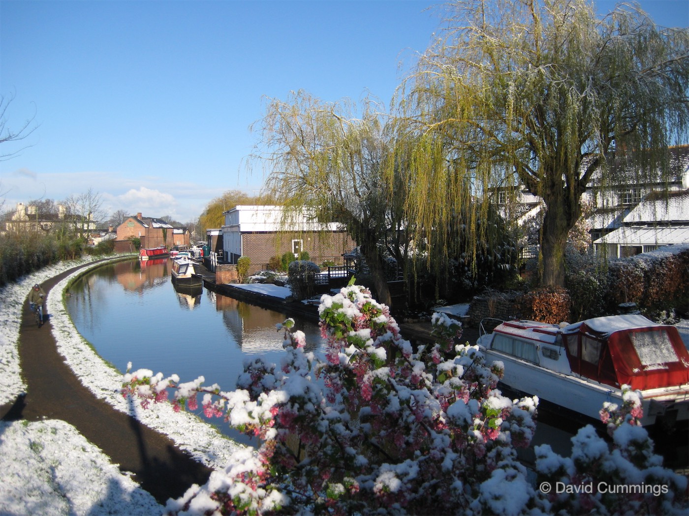 The Cheshire Cat viewd from Rowton Bridge