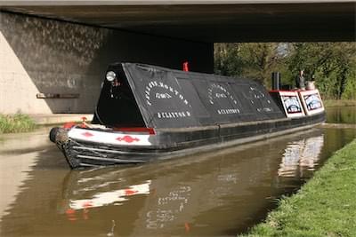  Monarch leaving Christleton Lock 