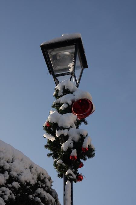 Decorated lampost in Christleton