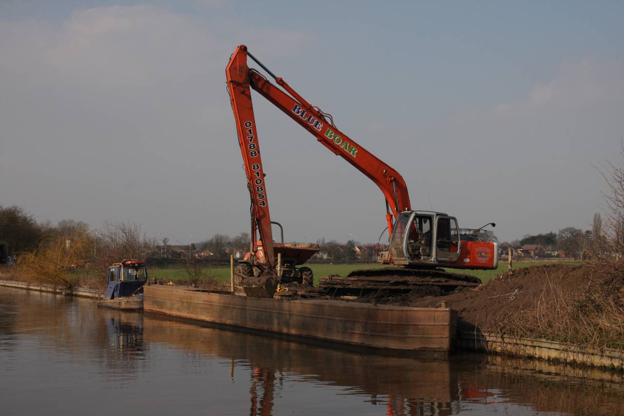Blue Board Dredging at Christleton