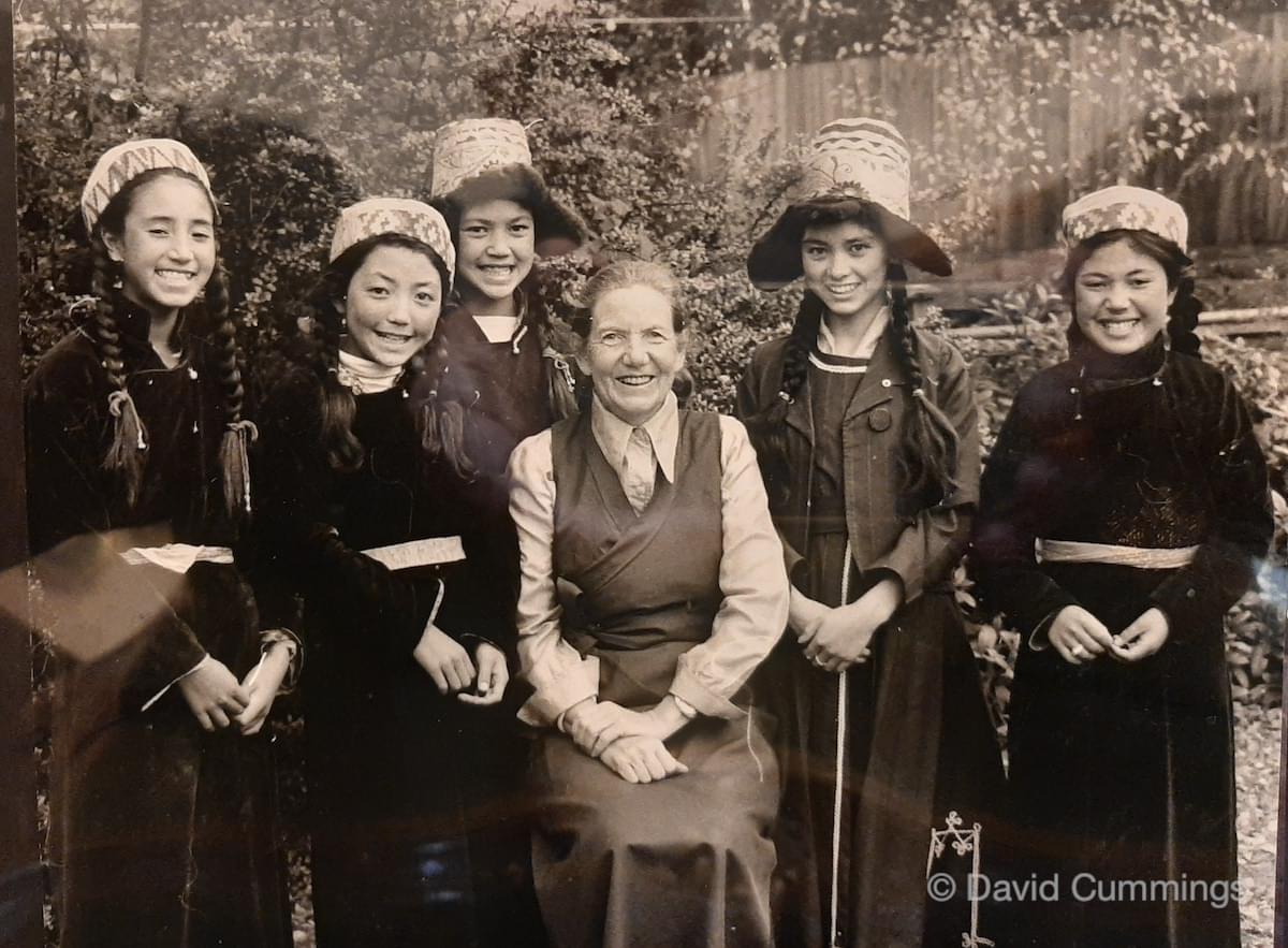 Ladaki Girls with Mrs Wright  Ladaki Girls with Mrs Wright