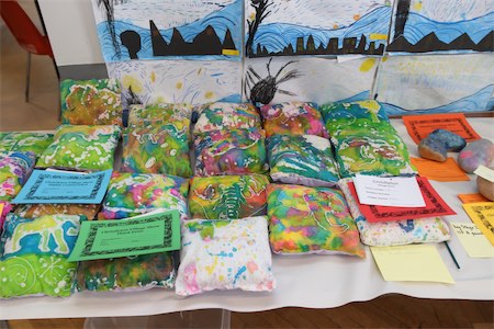  Chidren's Cushions 