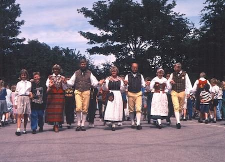 Swedish Dancers
