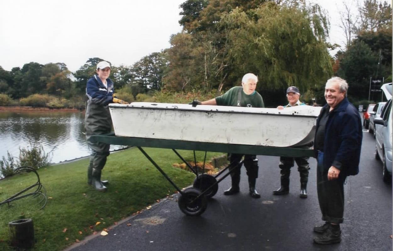 Ian and the Boat Crew in Christleton