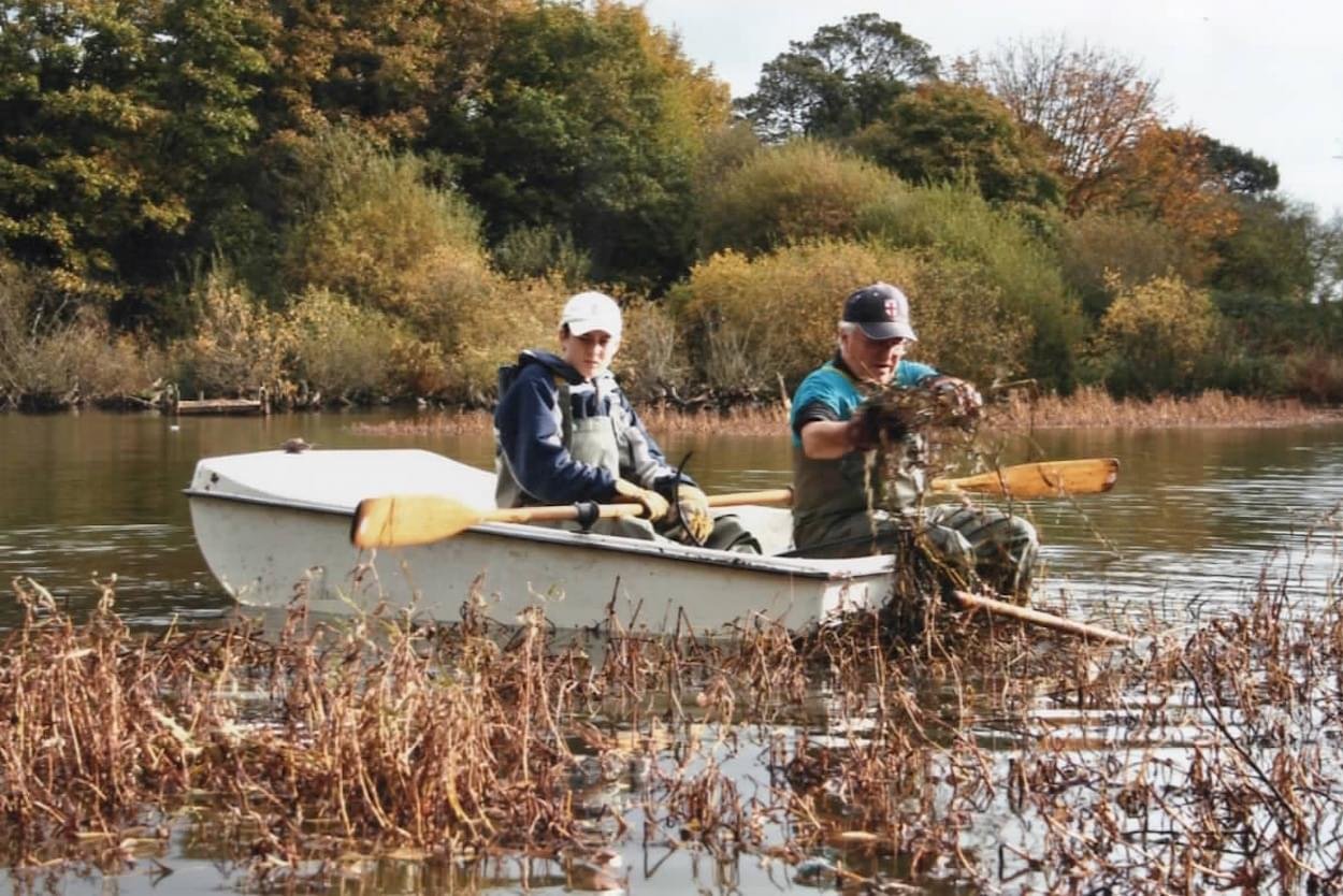 Christleton Pit team using the boat