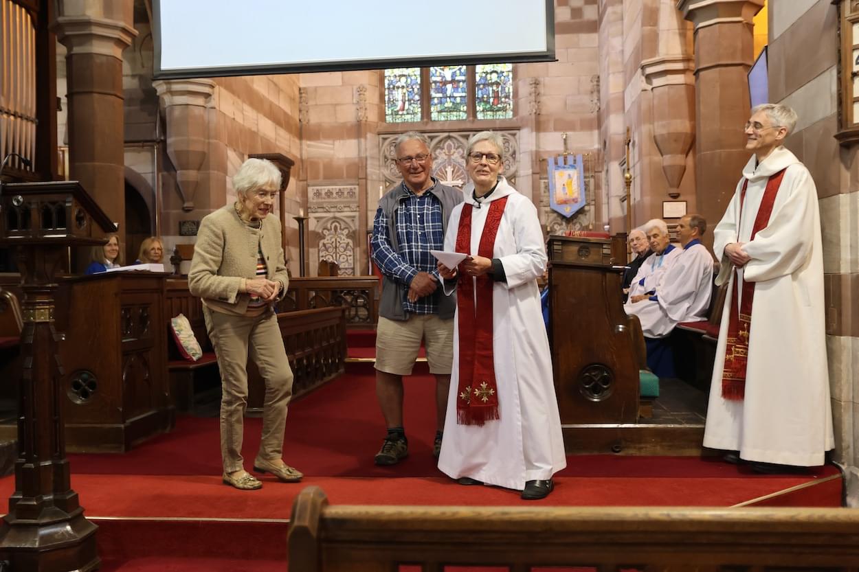 Presentation to Reverend Tina Lightfoot  Presentation to Reverend Tina Lightfoot