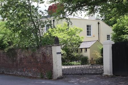 High Walls in Christleton